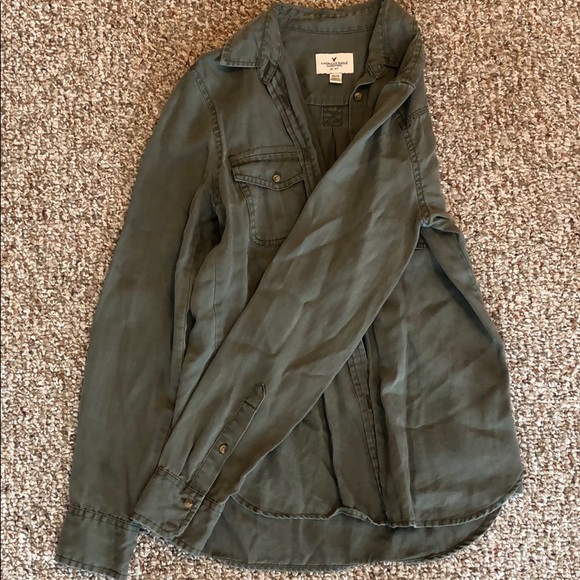 American eagle button down - Picture 2 of 3